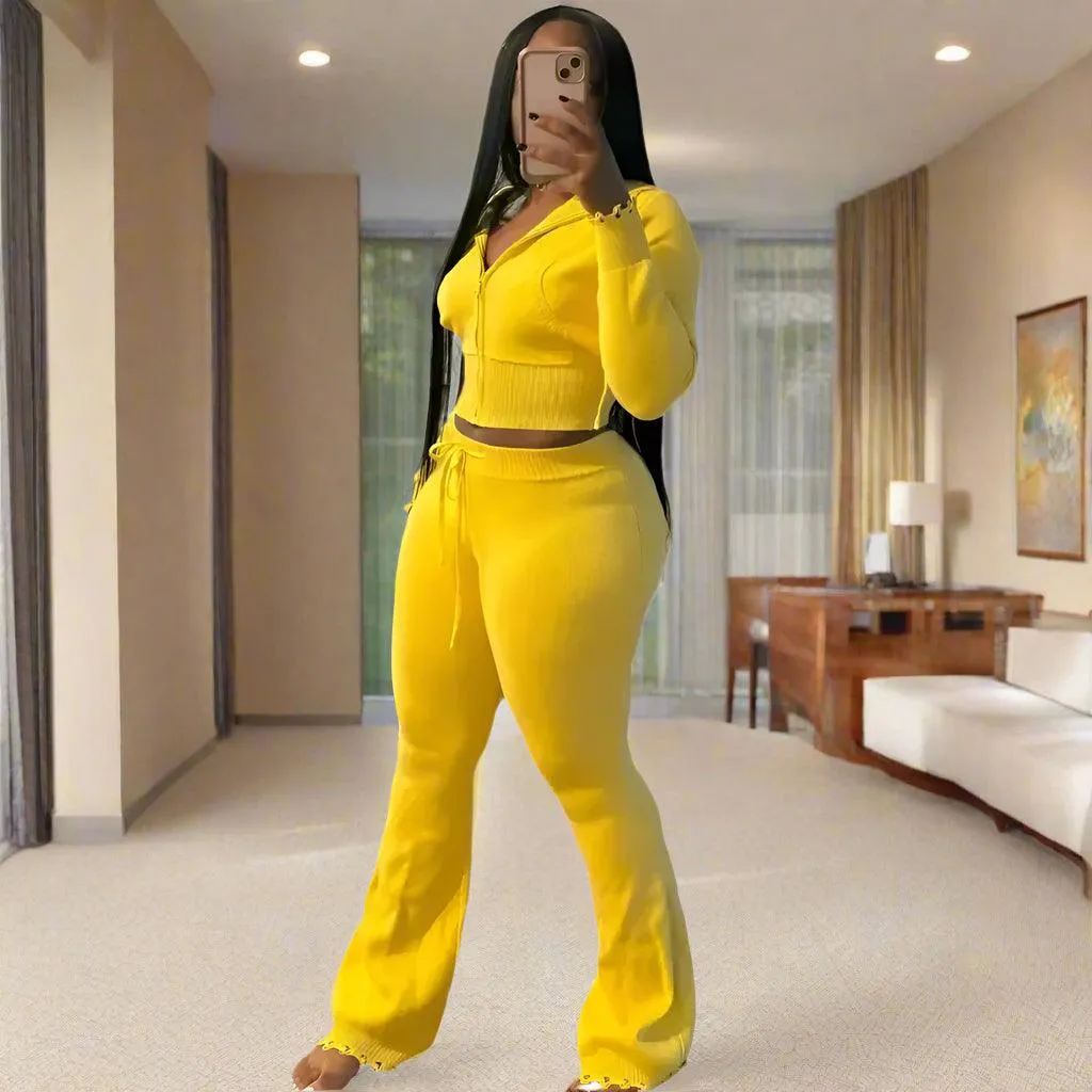 Casual Knitting 2-Piece Outfit for Women: Stylish and Comfortable Streetwear