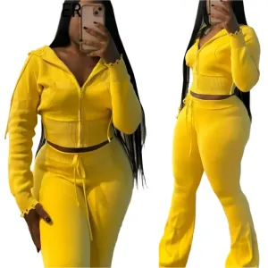 Casual Knitting 2-Piece Outfit for Women: Stylish and Comfortable Streetwear