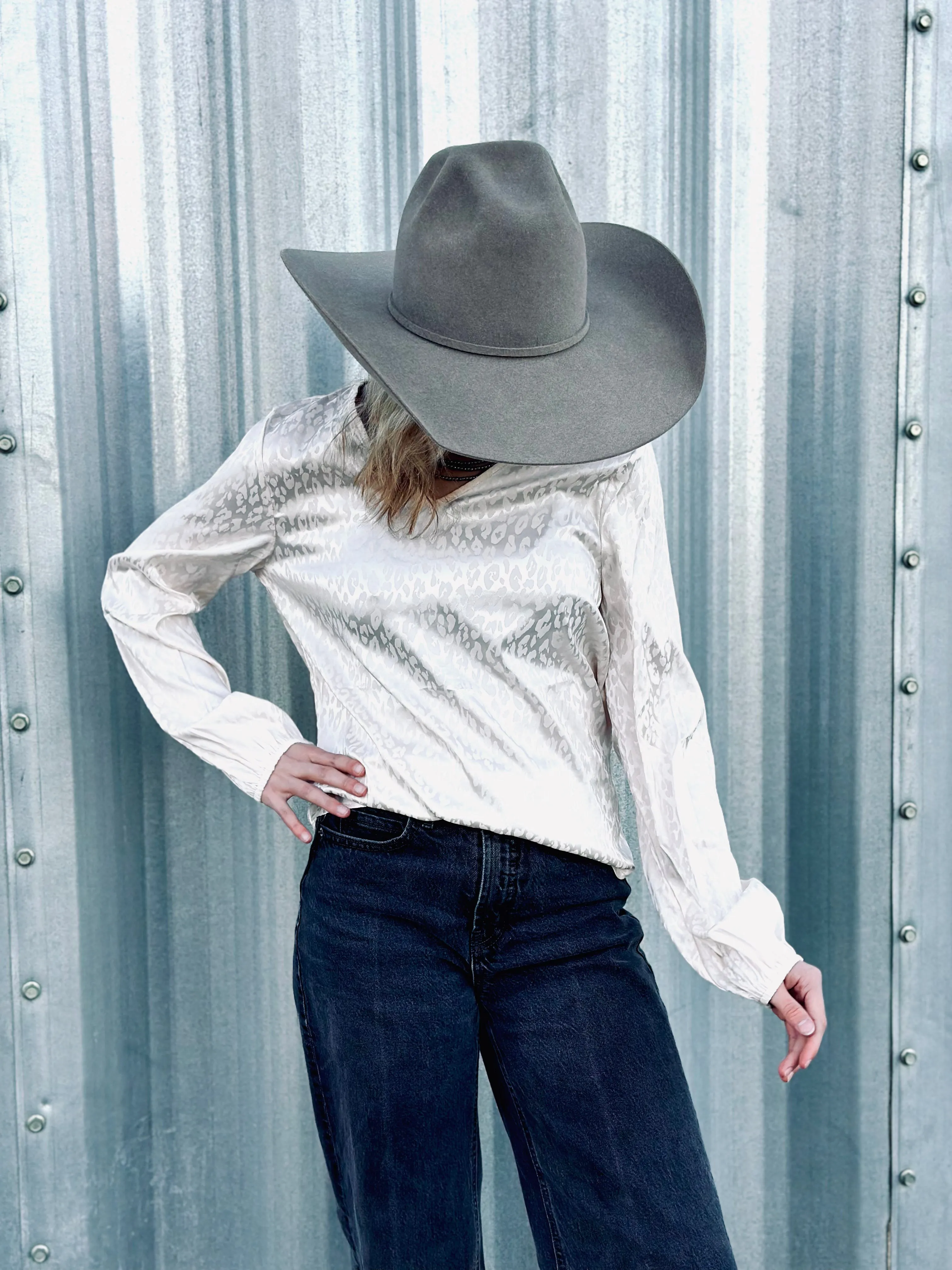Classic Leopard Long Sleeve