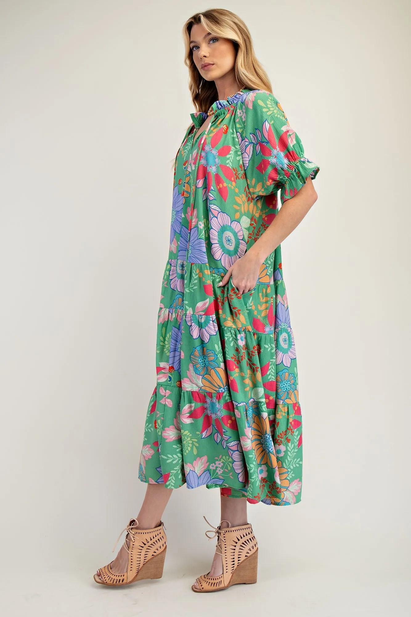 Easel PEACH BLOSSOM Print Maxi Dress in Apple Green ON ORDER