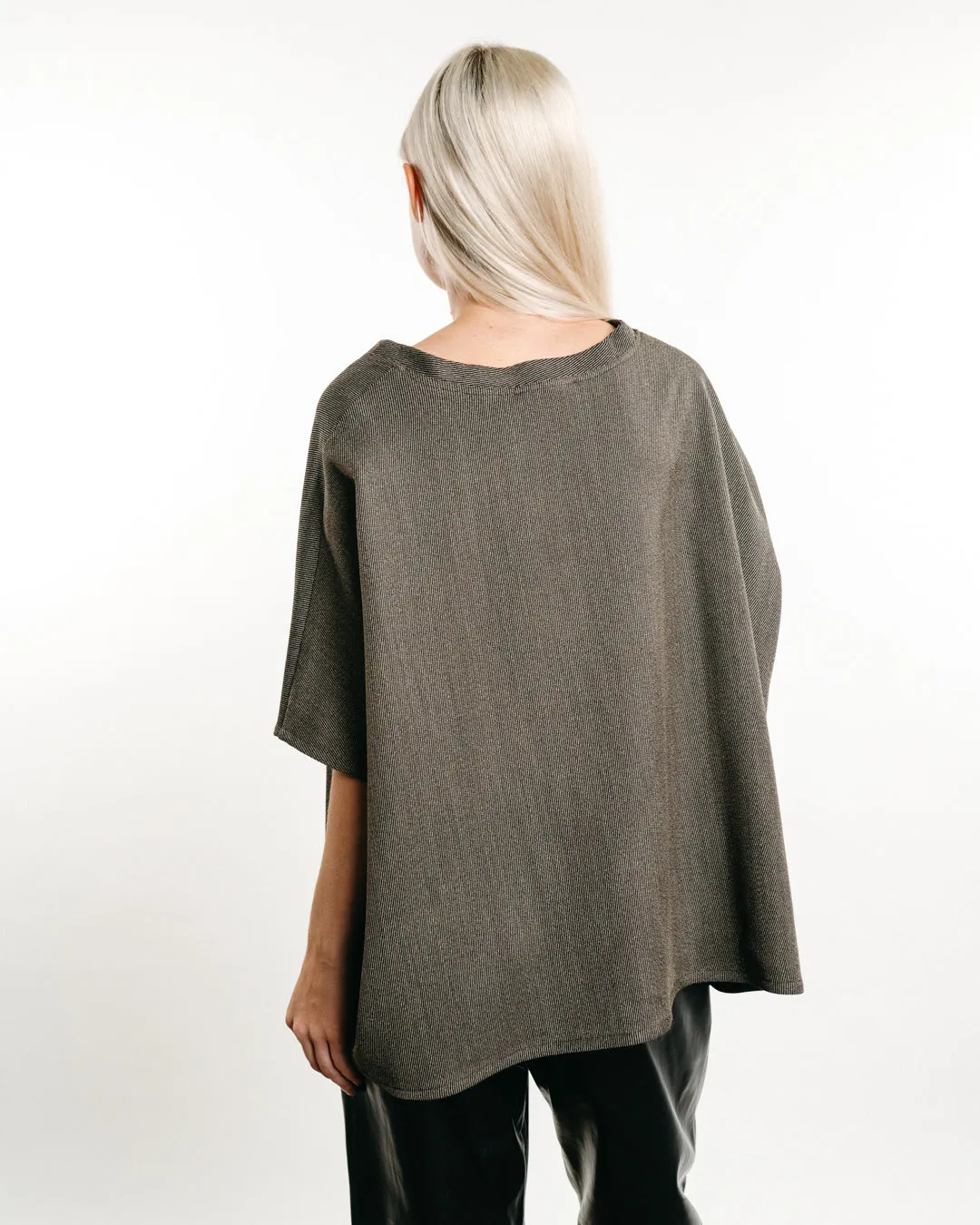 Easy T-Shirt
