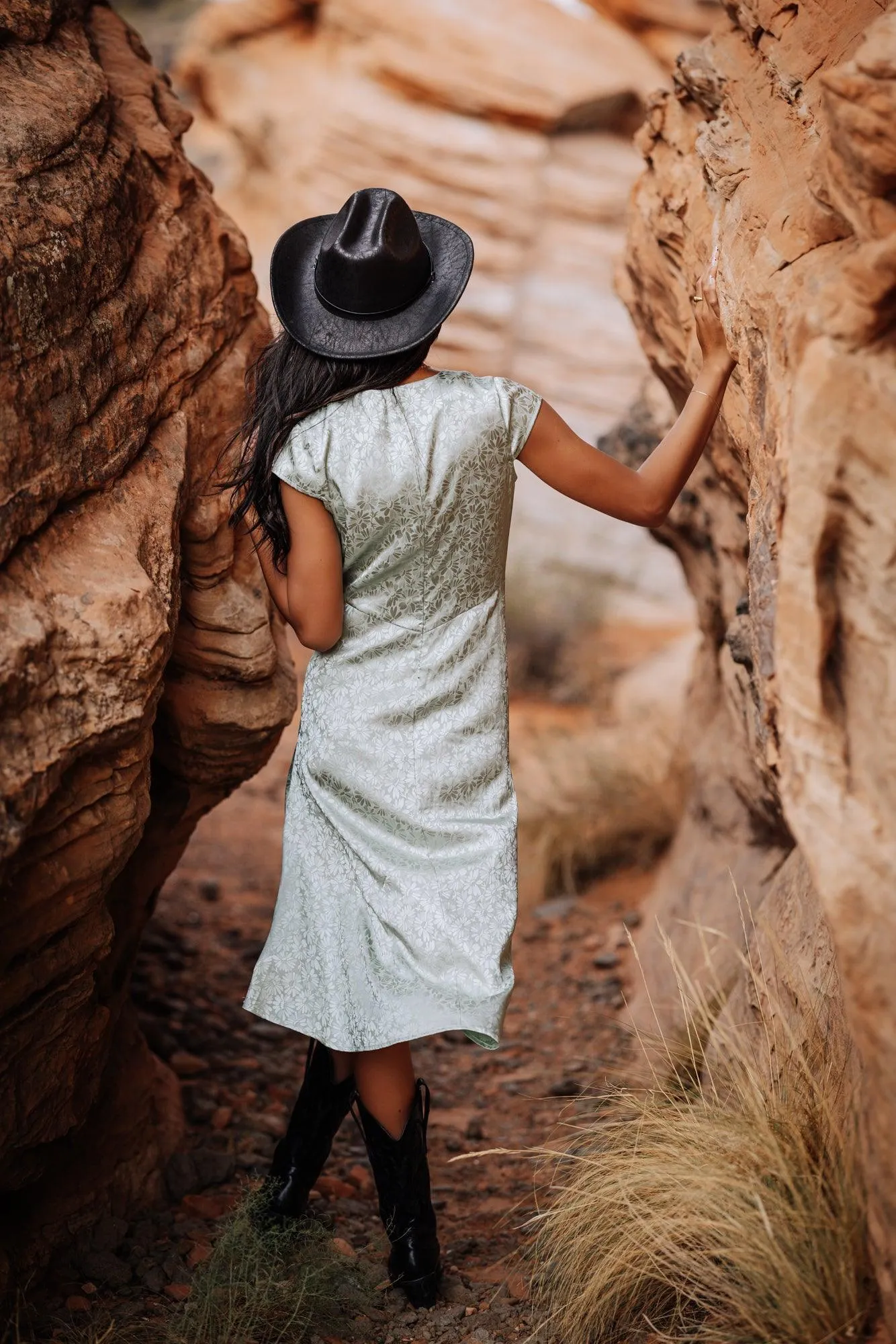 Indie Midi Dress in Sage Green