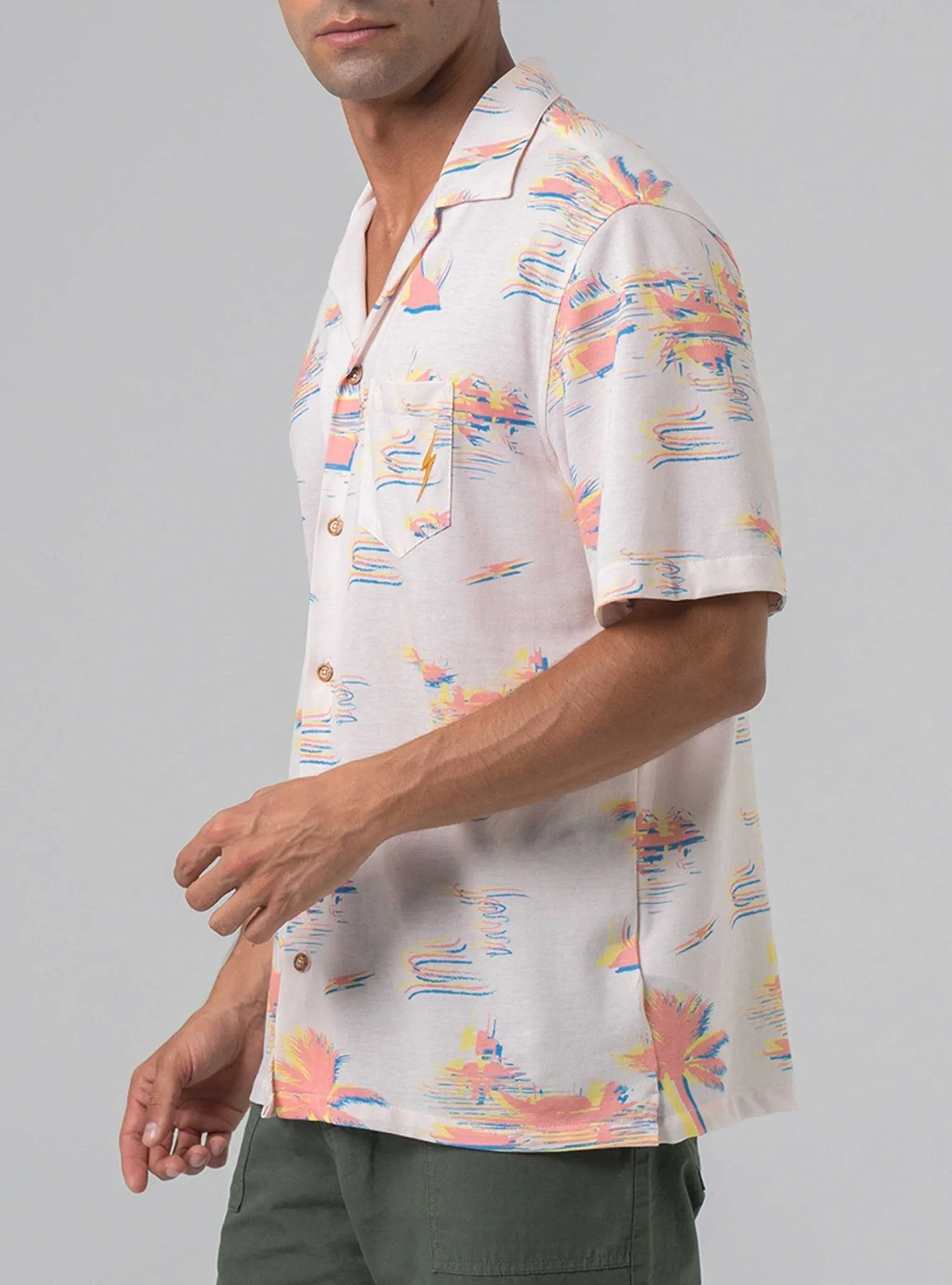 PRINTED SHORT SLEEVE SHIRT