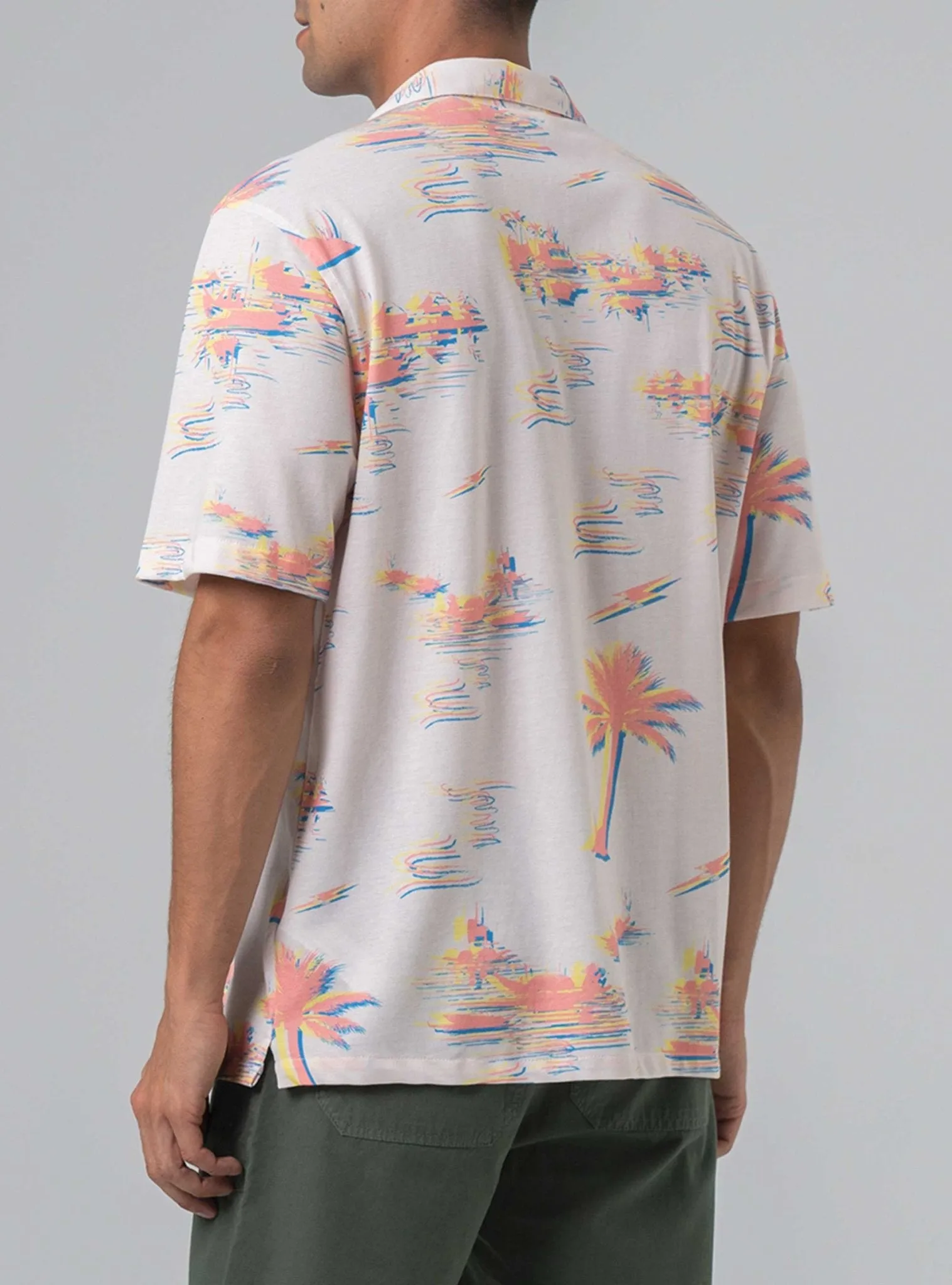 PRINTED SHORT SLEEVE SHIRT